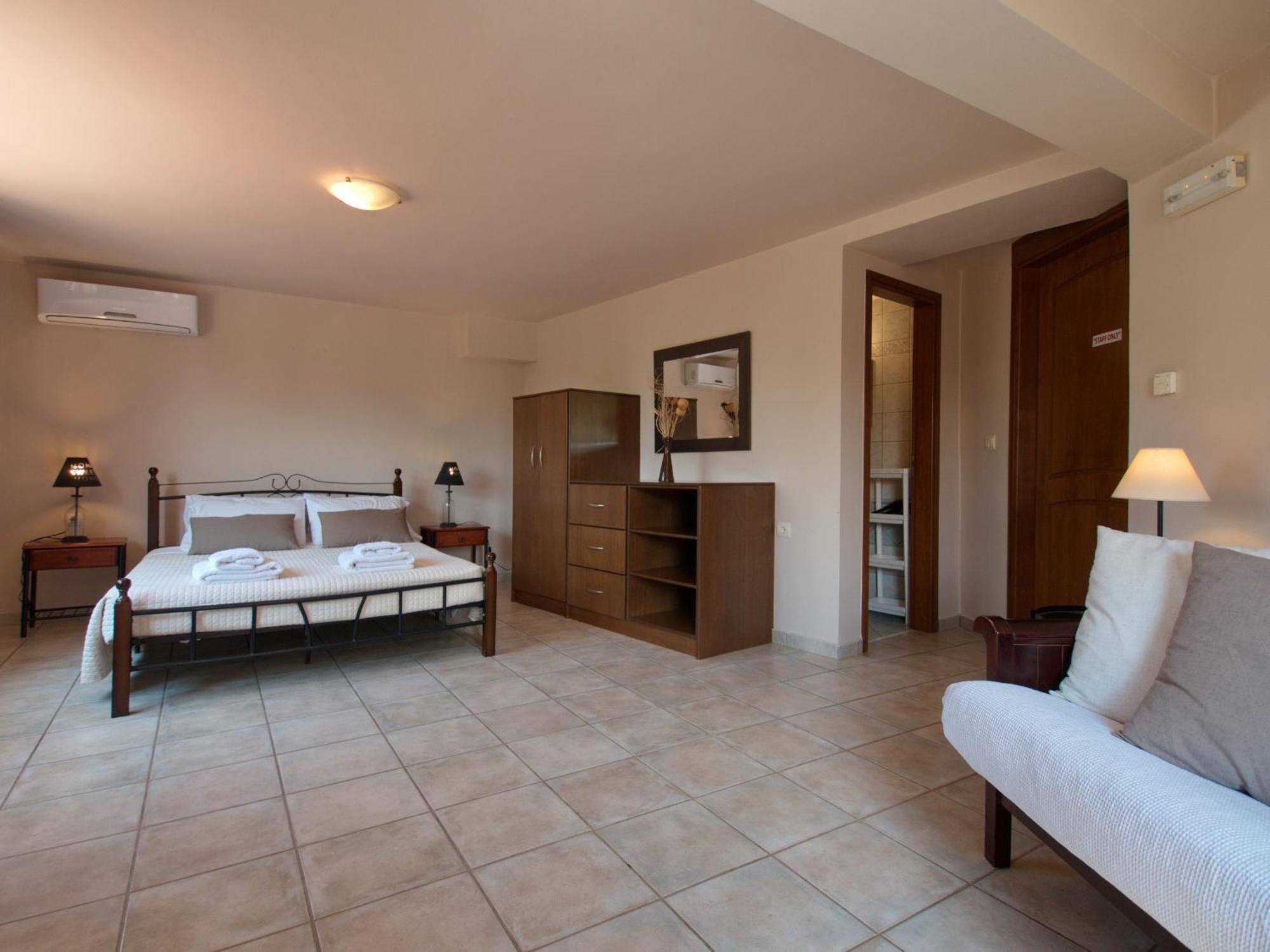 Villa Metapothia Gavalochori Crete Exteriör bild