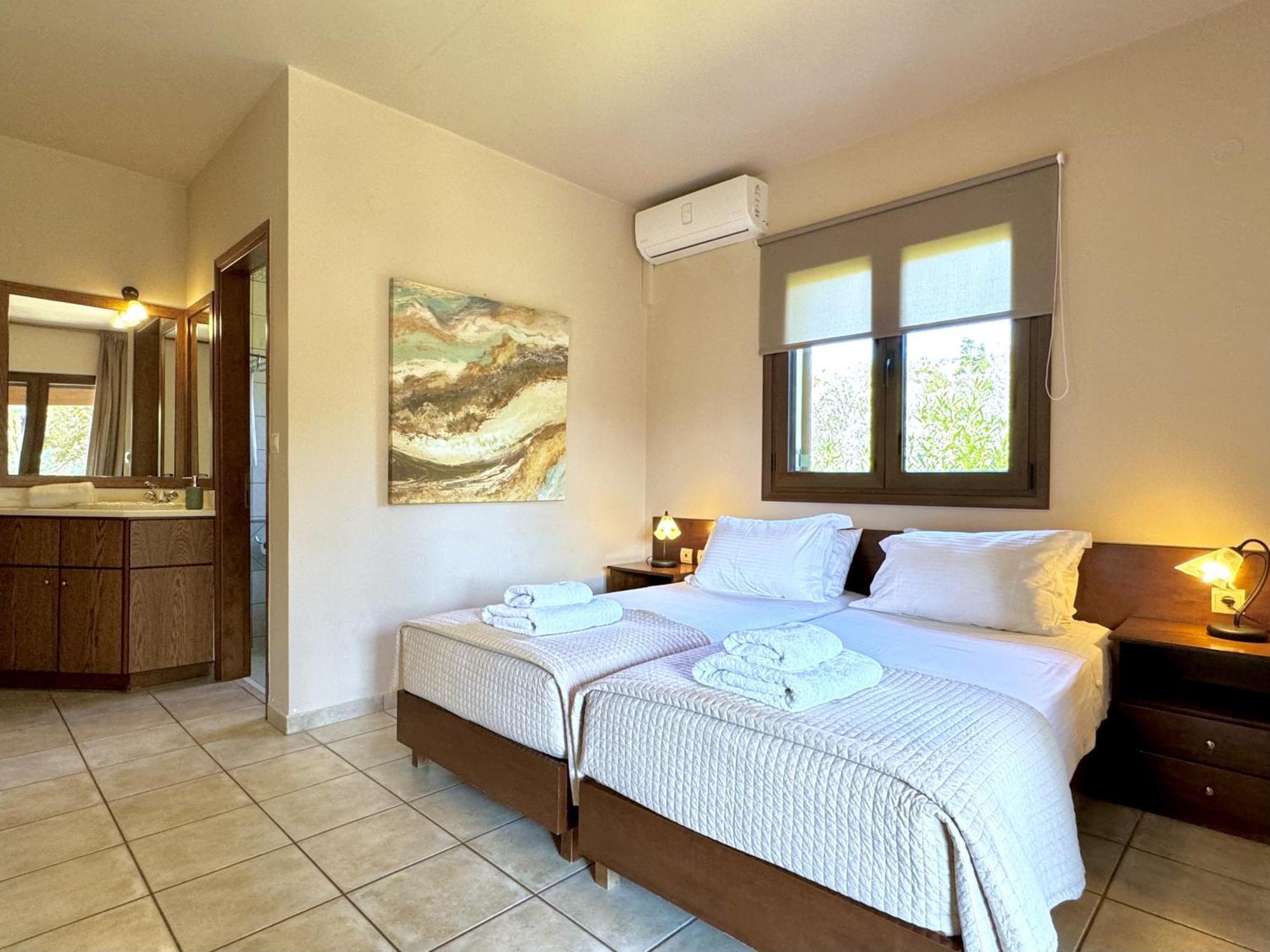 Villa Metapothia Gavalochori Crete Exteriör bild